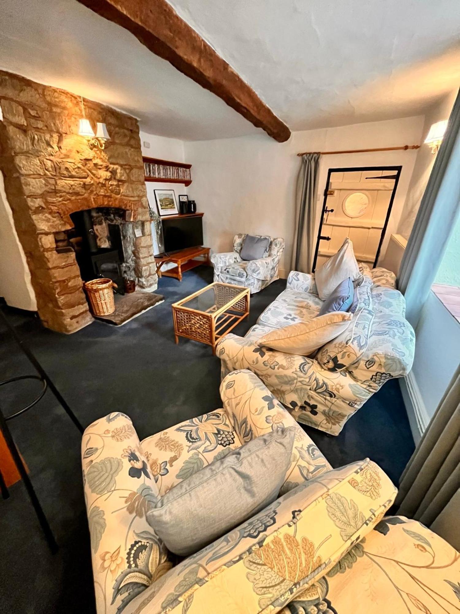 The Snuggery Cottage トーントン エクステリア 写真